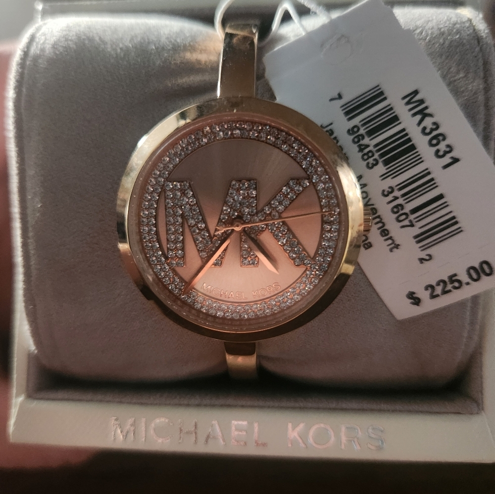 Michael Kors Women's Blakley Gold Tone Stainless Steel Watch MK3631 - Picture 3 of 5